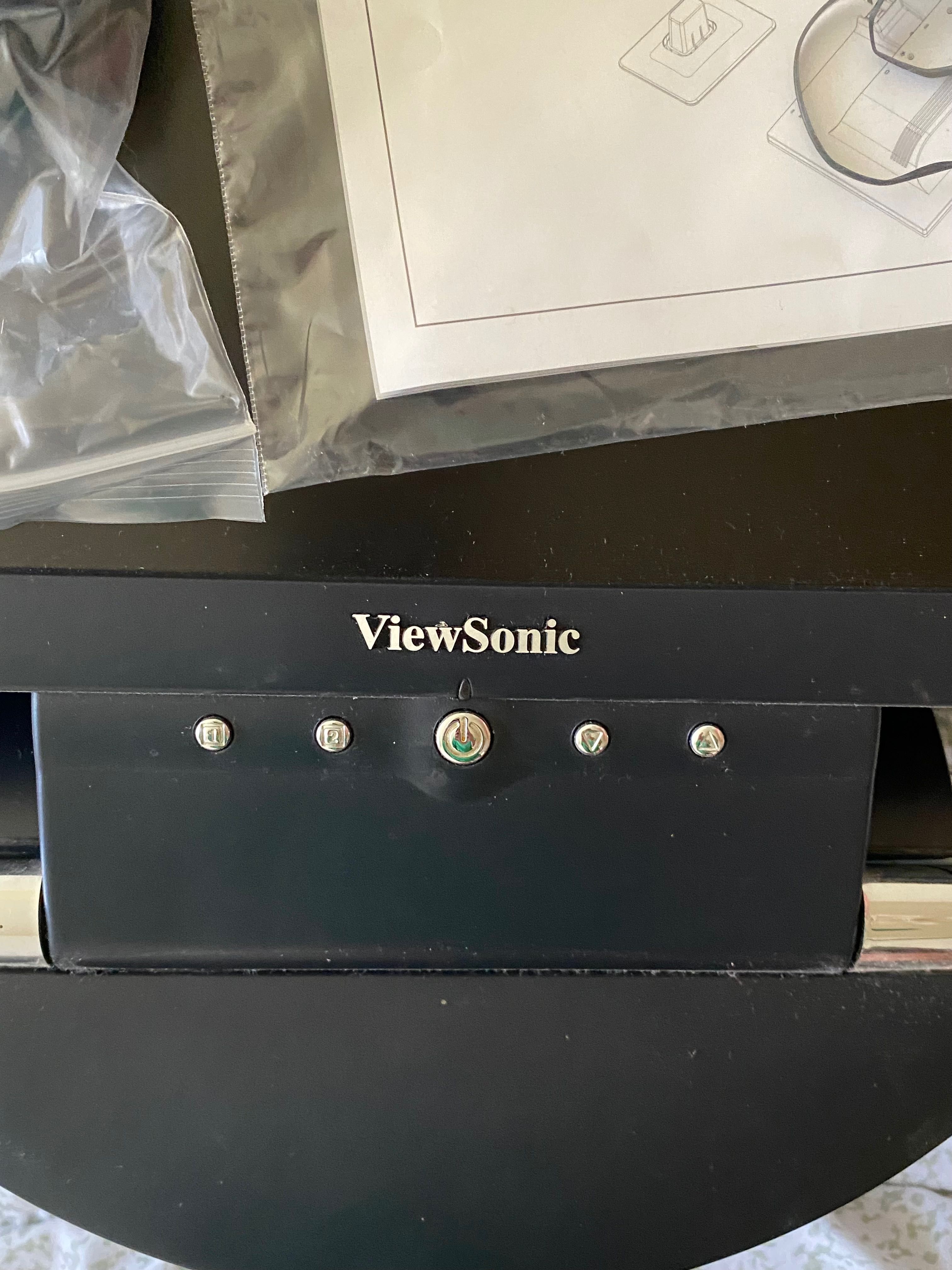 Новий монітор Viewsonic VE710b