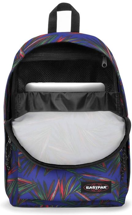 Mochila Eastpak nova