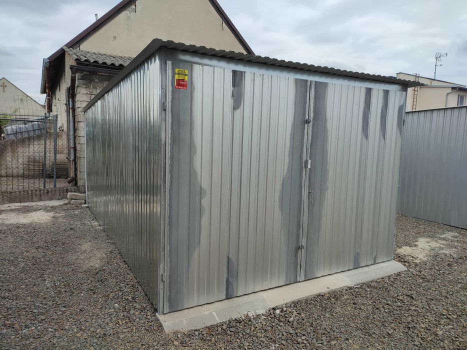 Garaż blaszak 3x5 – idealny na budowę lub działkę