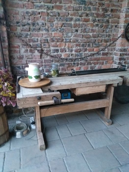 Zabytkowy stół stolarski do loftu unikat 2 imadła