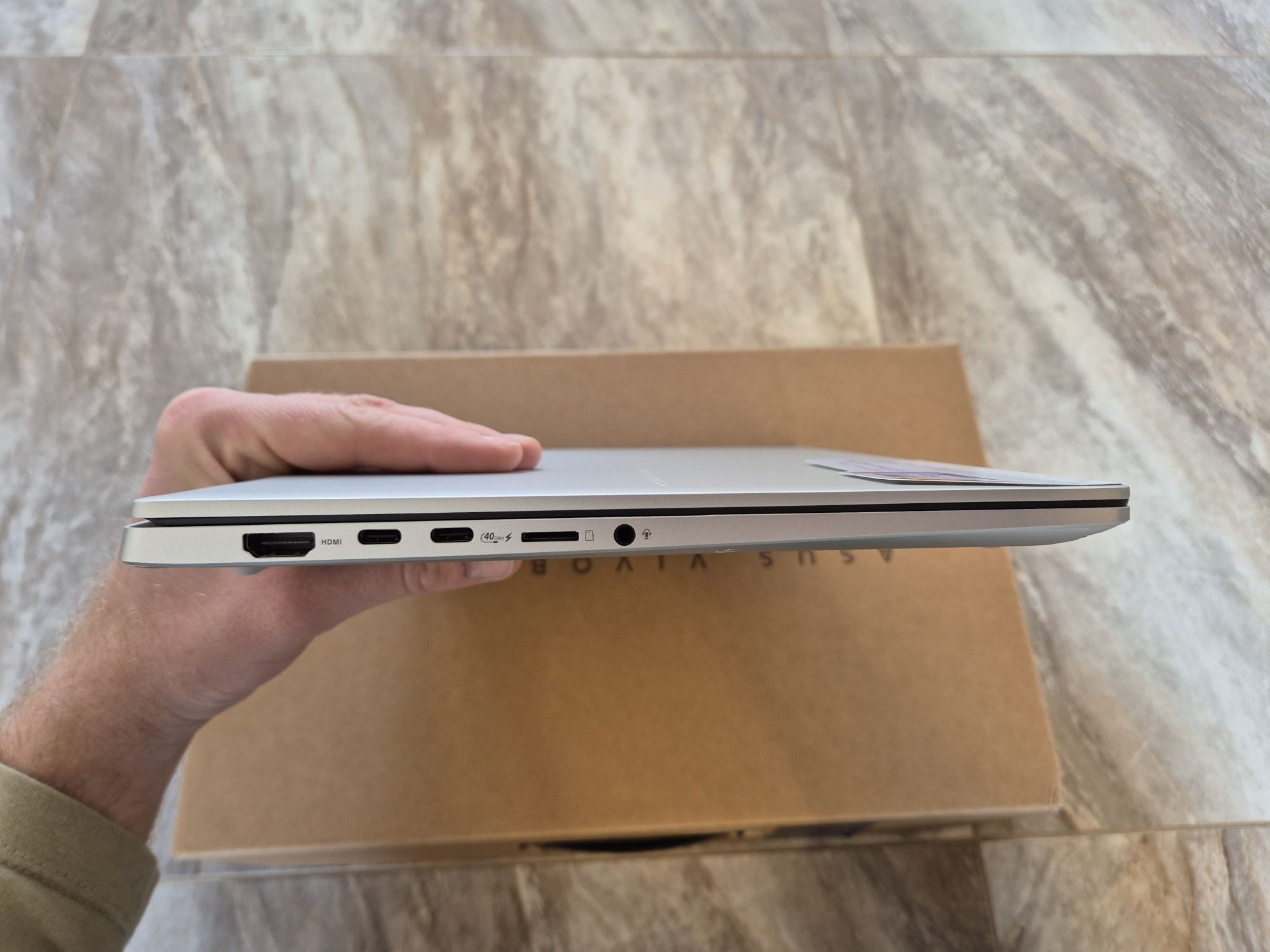 ASUS VivoBook S 14 M5406WA(14" OLED/Ryzen AI 9 HX 370/32Gb/1Tb/Win 11)