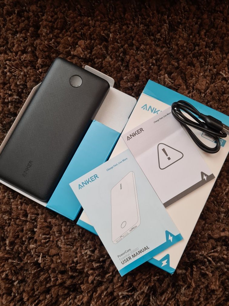 Power Bank Anker 325 (A1268) PowerCore 20000 mAh повербанк (новий)