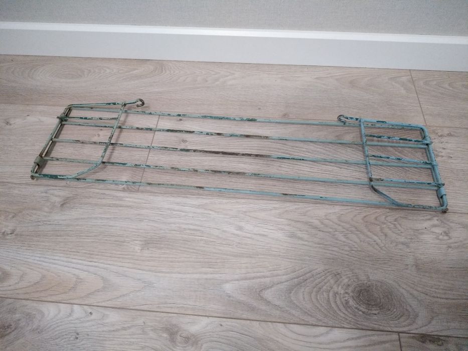 Полки металлические