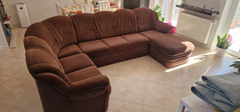 Sofa brązowa materiałową duża