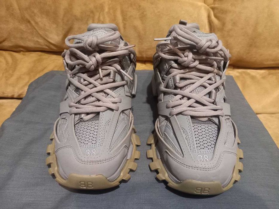 Balenciaga track/Баленсиага трак (cement grey c 38)