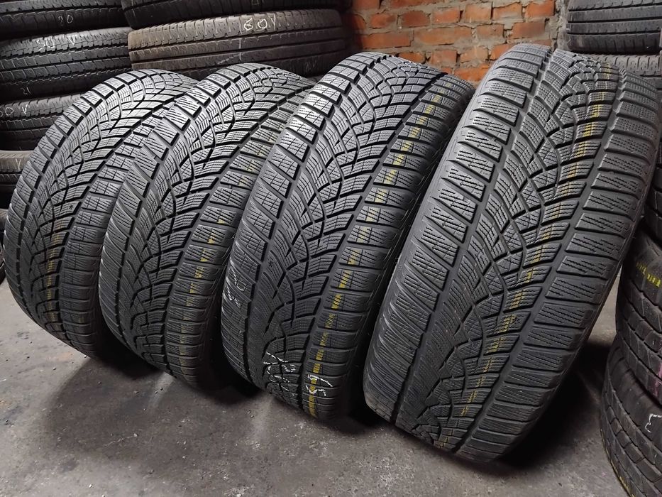 Шини бу 225/45 R18 Goodyear Ultra Grip Perf+ Ran Flat Комплект