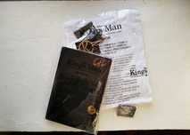 Pack T-shirt+caderno+pin do filme "The King's Man: O Início"