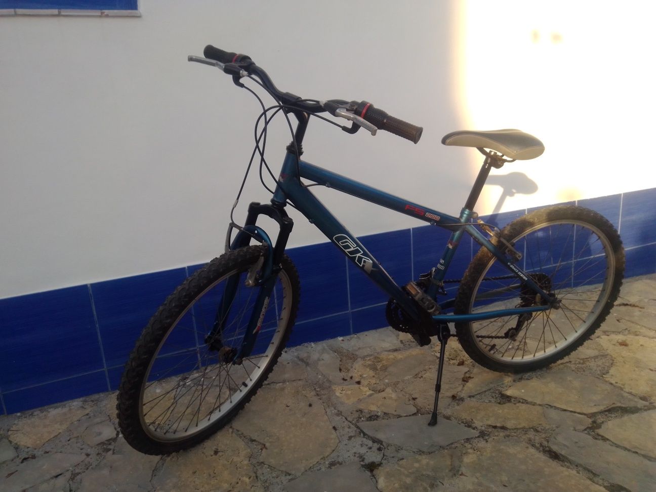 Bicicleta 24" para jovem