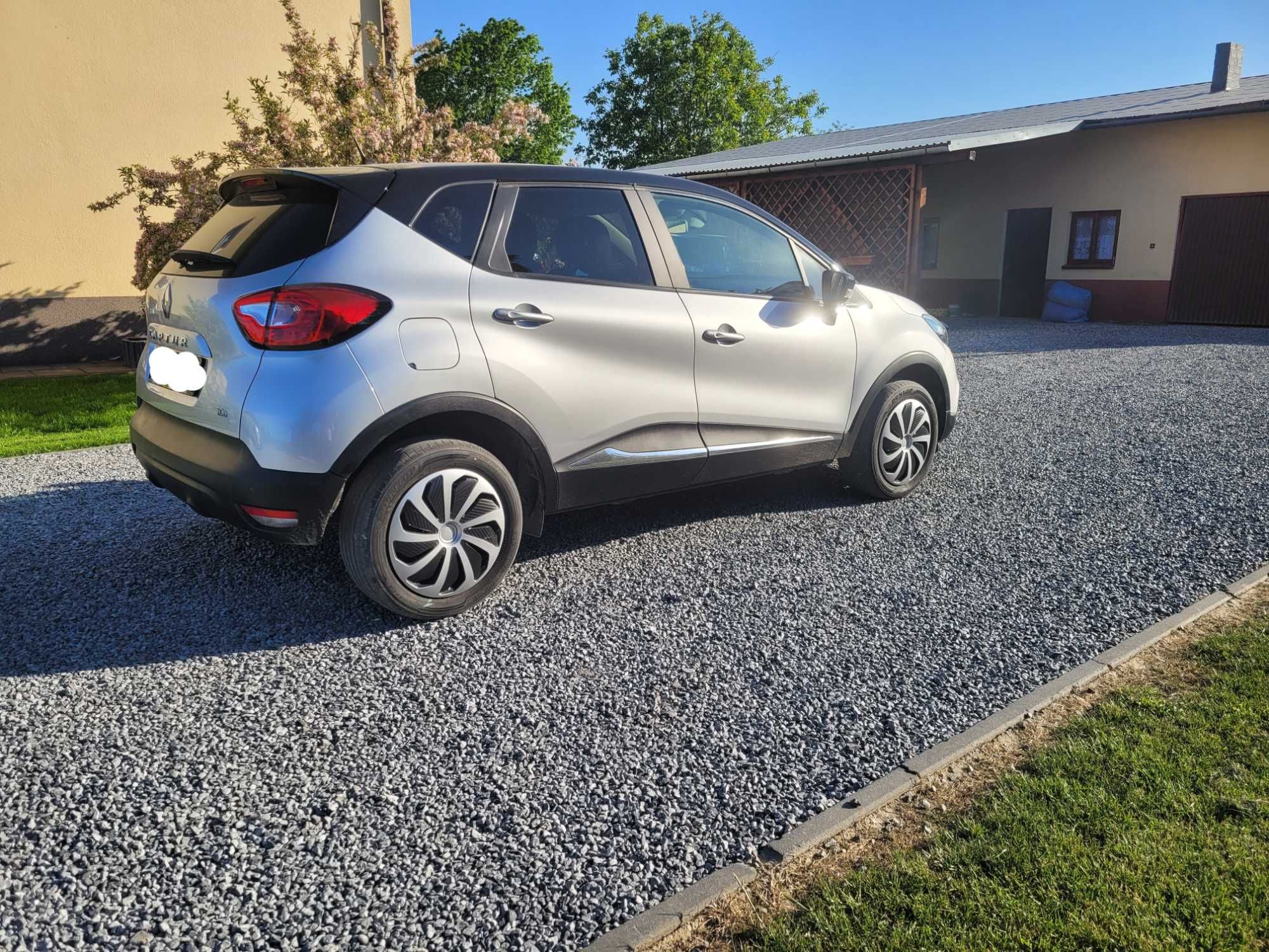 Renault Captur 2016 r. benzyna, bogate wyposażenie