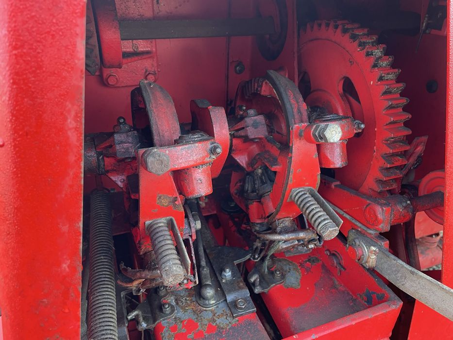 Welger ap42 велгер 42 прес підбирач пресподборщик тюковщик тюкарка