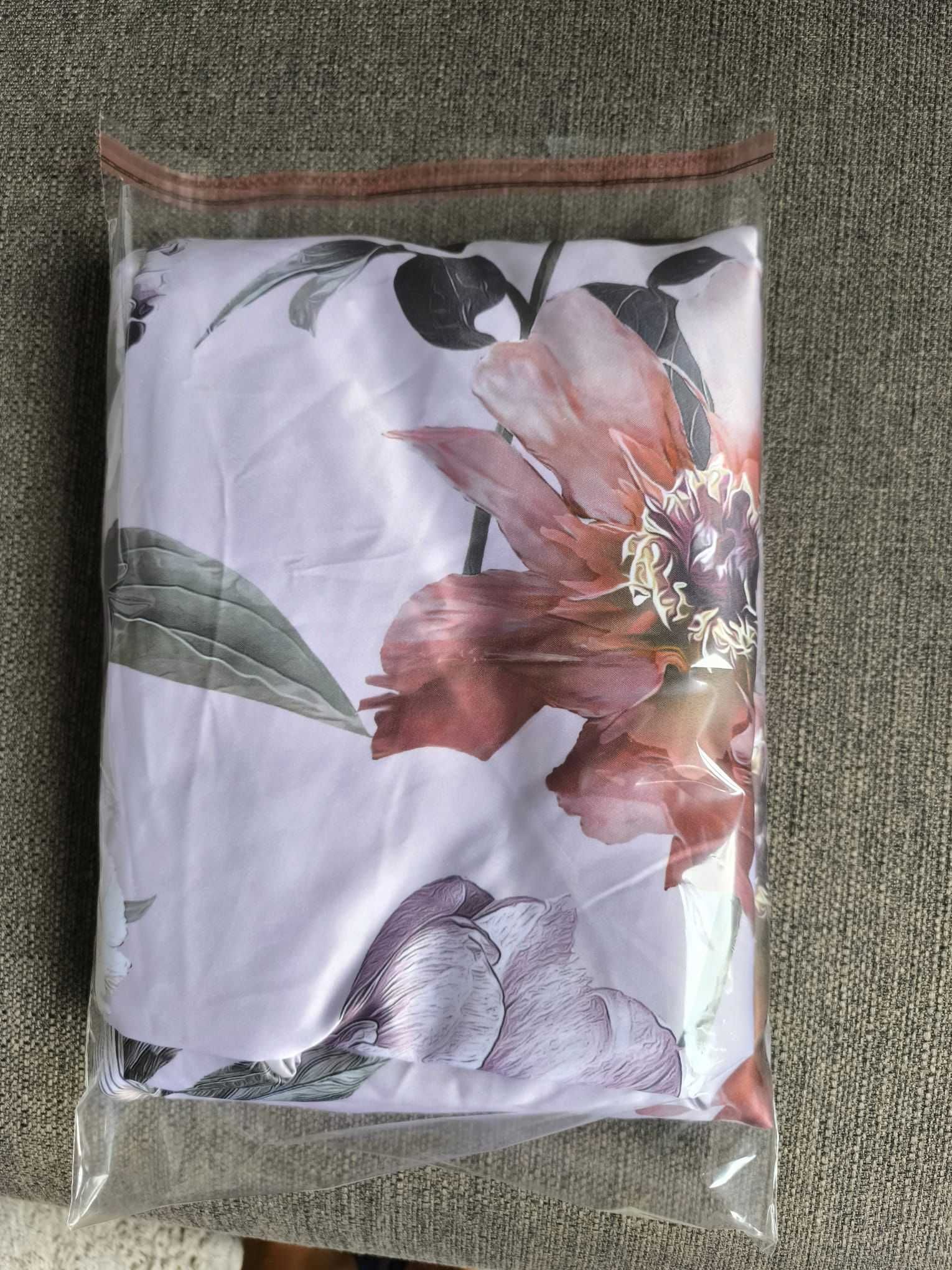 Komplet Pościeli 220/200. +2x70/80