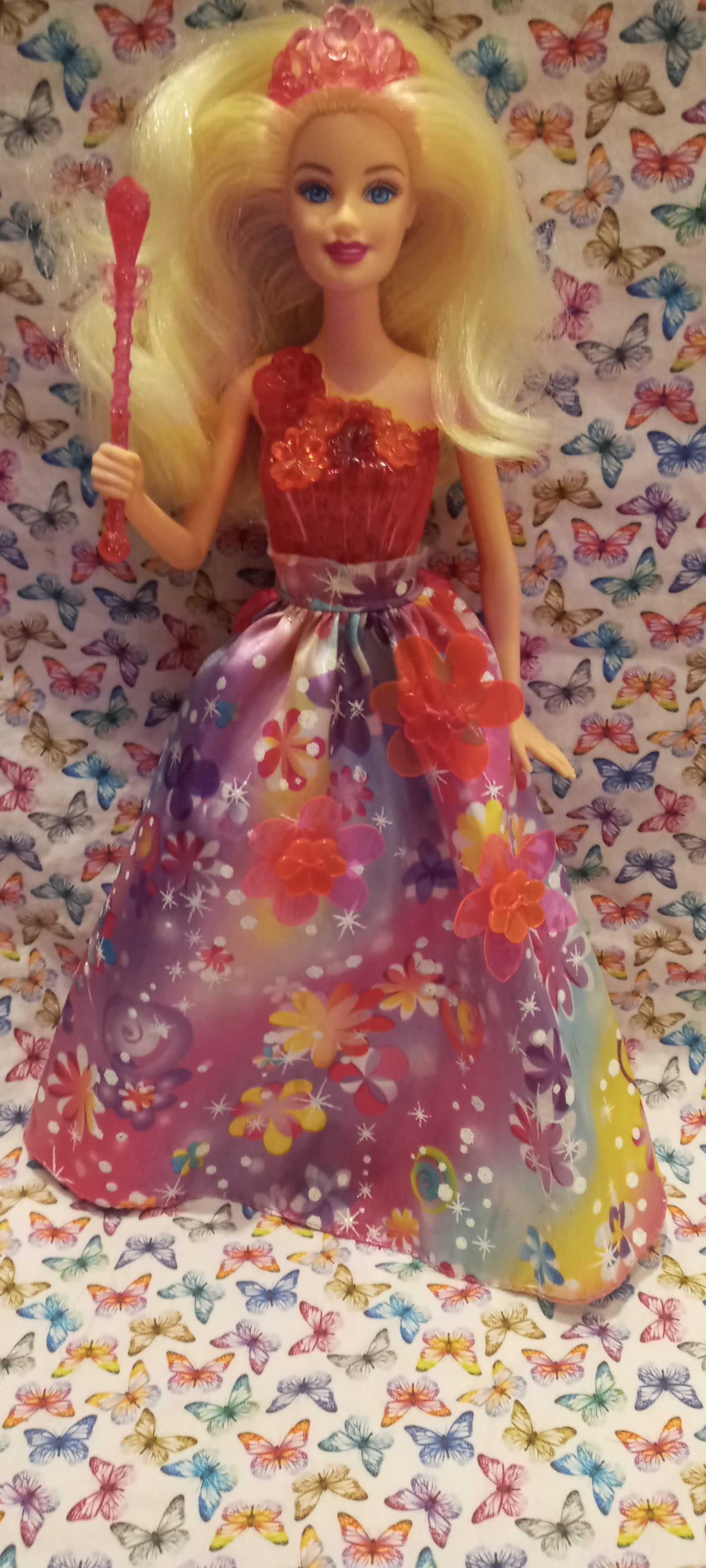 Śpiewająca lalka Barbie Mattel