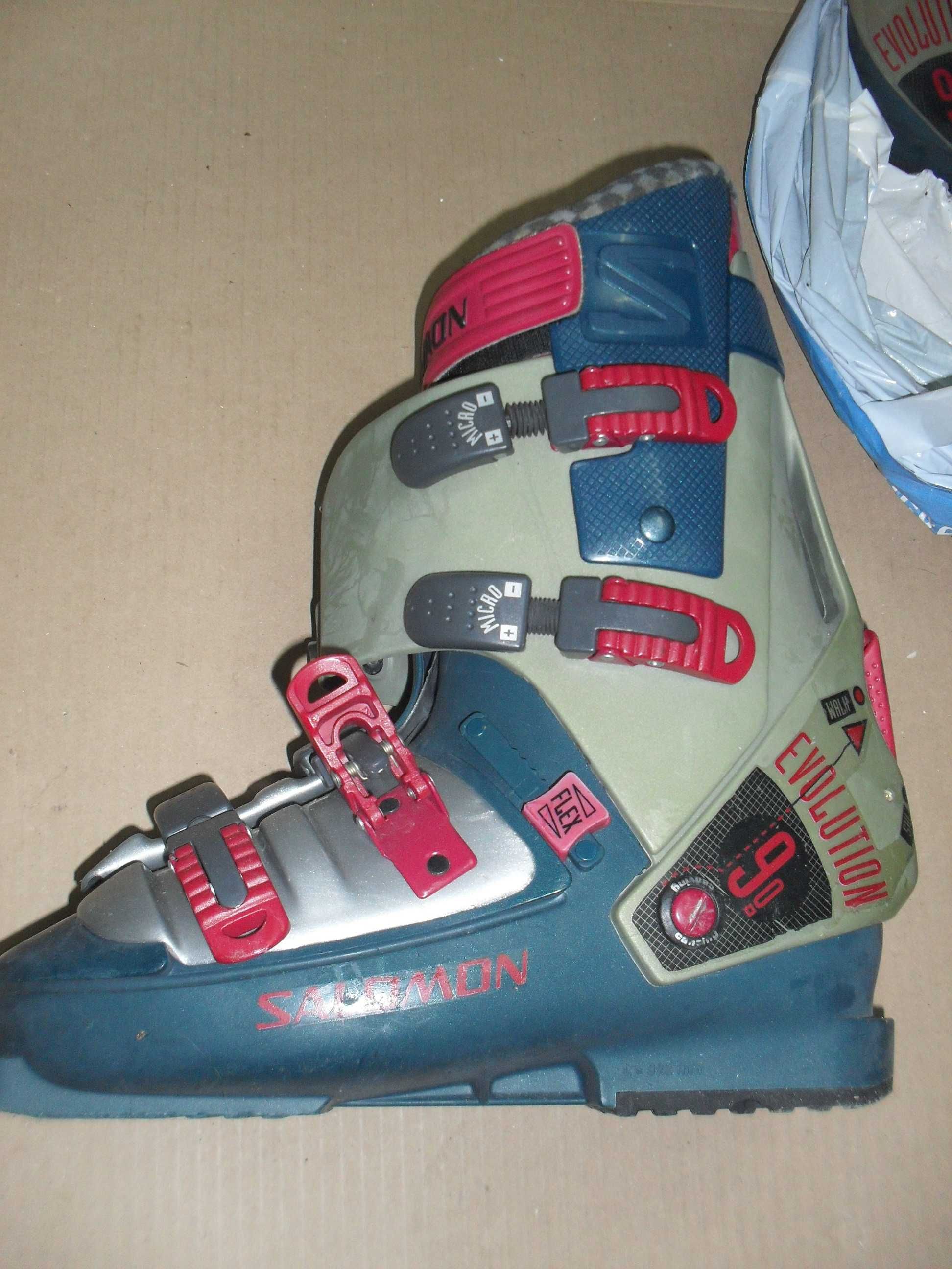 Botas de Ski Salomon evolution 9 (usadas 2 vezes)