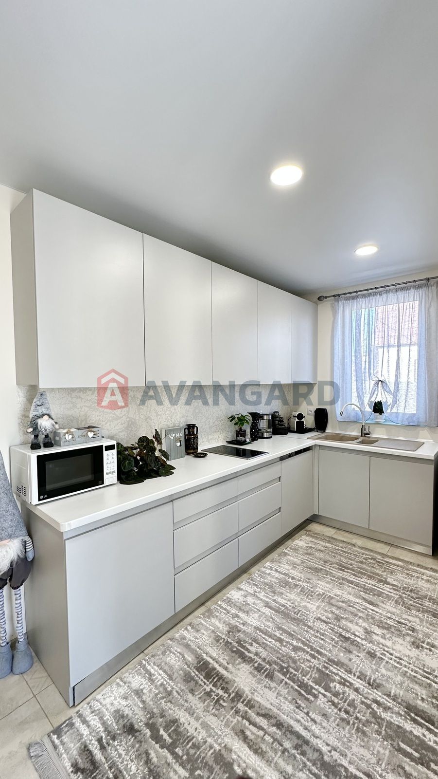 Продам 2-х эт. дом 80 м2 в Новосёловке Новомосковский р-н