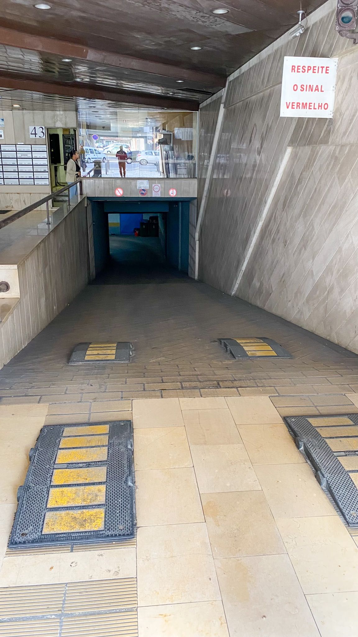 Loja na Av. do Brasil – ideal para escritório