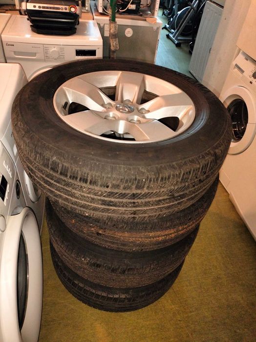 Okazja!!!Komplet felg do RAM 1500 z oponami letnimi YOKOHAMA 235/65R17