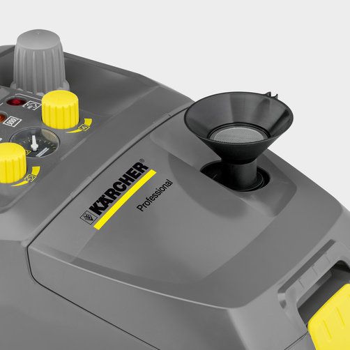 Máquina de Limpeza a Vapor Profissional KARCHER SG 4/4 *EU