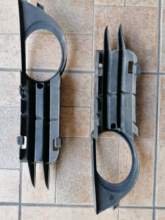 Grelhas de nevoeiro A3 8P