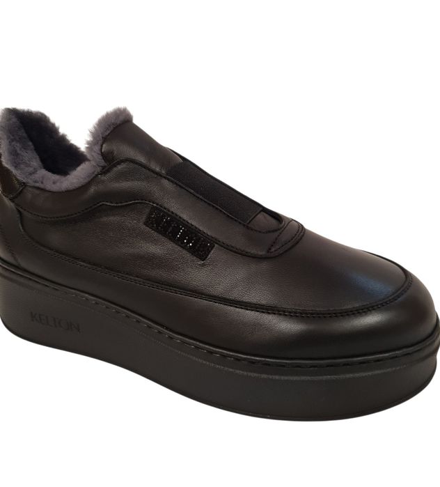 Італійське жіноче зимове взуття фірми Kelton р.39,40 хутро,цигейка