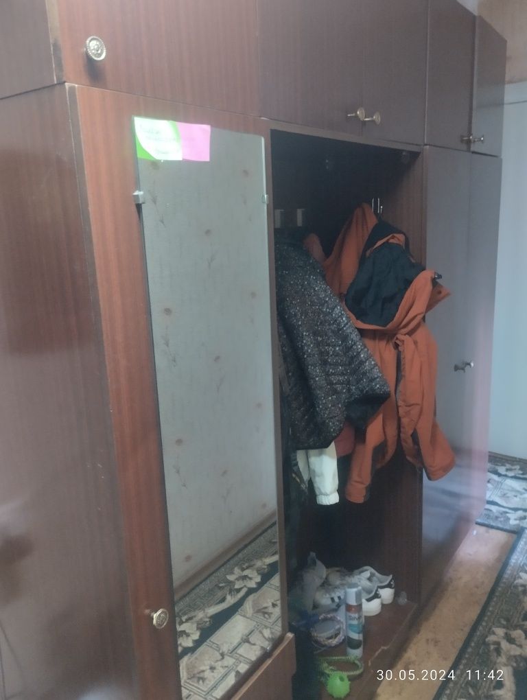 Продам прихожую в хорошем состоянии