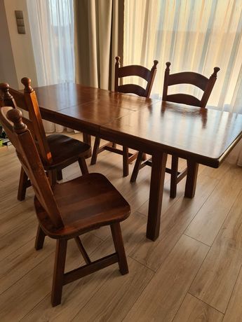 Stół i 4 krzesła dębowe