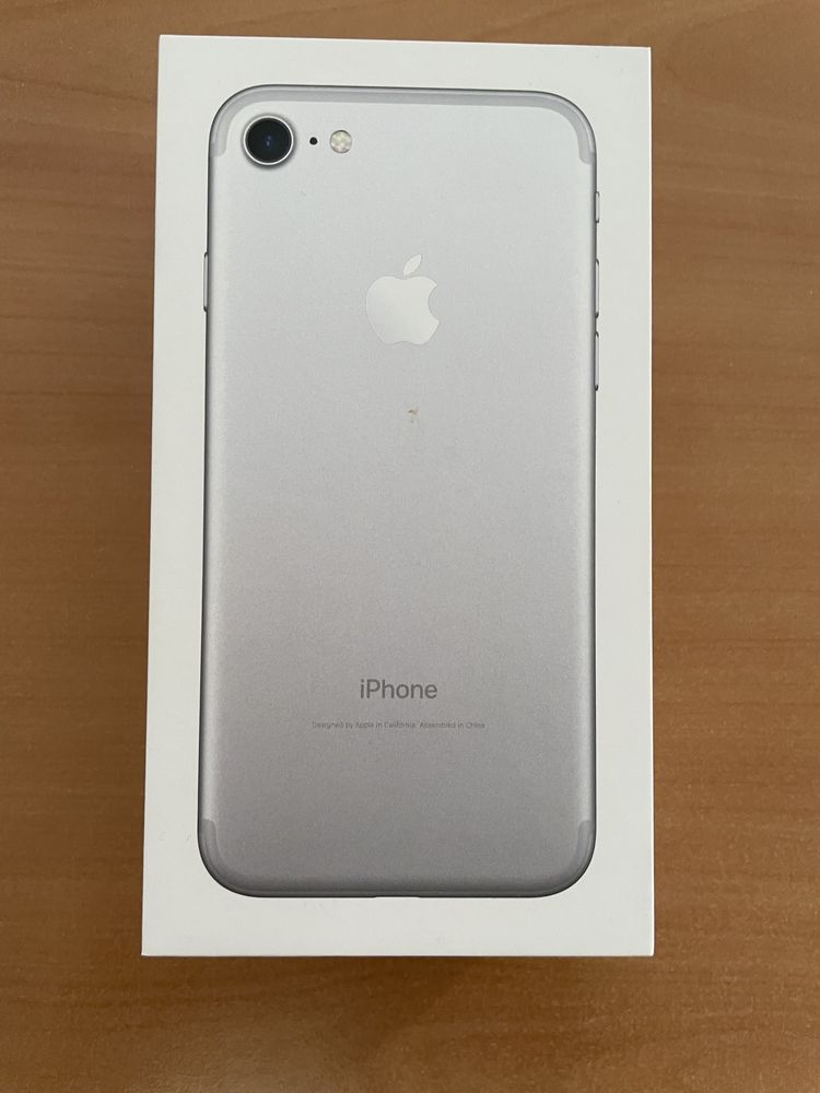 iPhone 7 32GB bialy