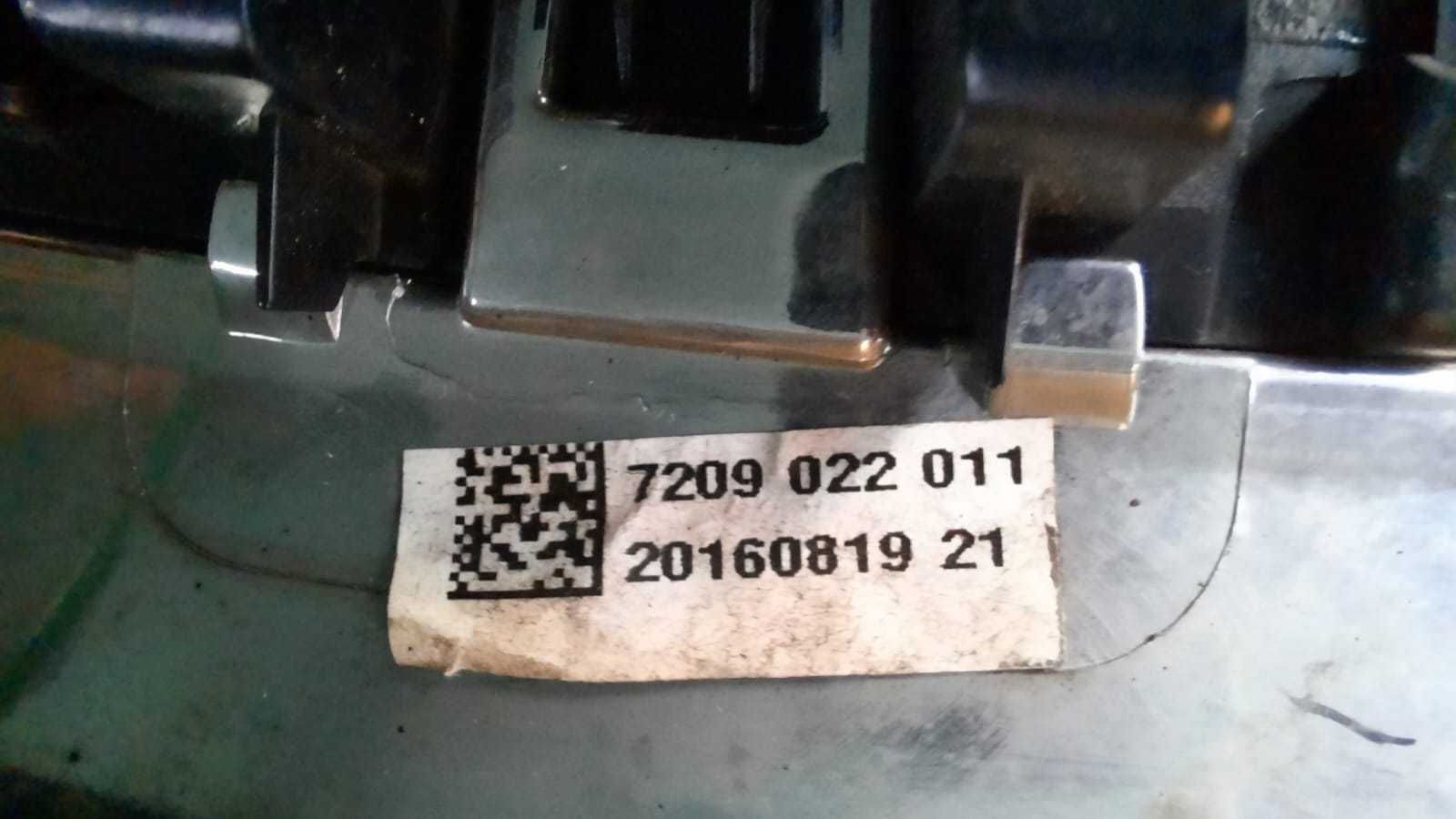 Grill atrapa nerki BMW X5 oryginał L i P