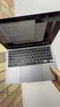 Used apple macbook pro 13 i5 8/256 space