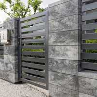 Budowa ogrodzen murowanych panelowych siatka montaz bram
