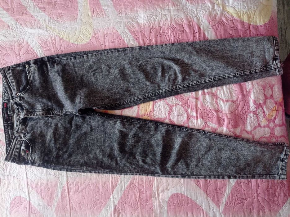 Джинси мом 26-27 розмір.