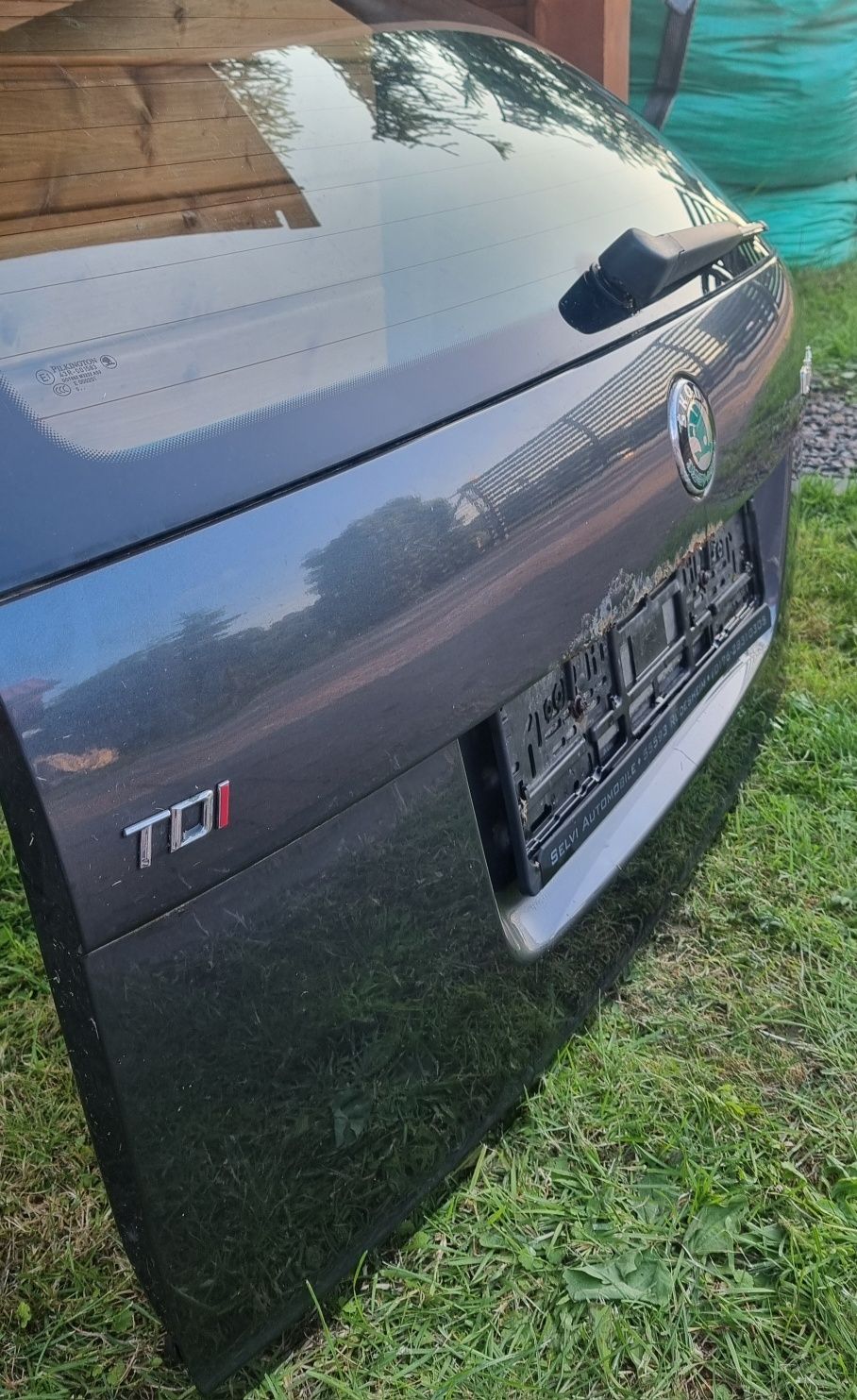 Klapa bagażnika Skoda Octavia 2 II FL kombi kolor 9153