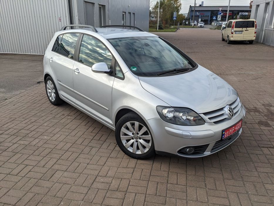 Продам Volkswagen Golf Plus