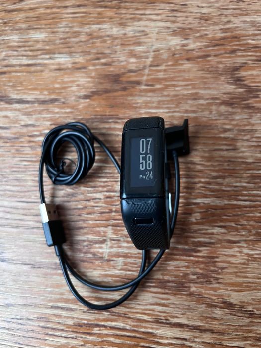 Garmin Vivosmart HR+ – opaska sportowa z GPS