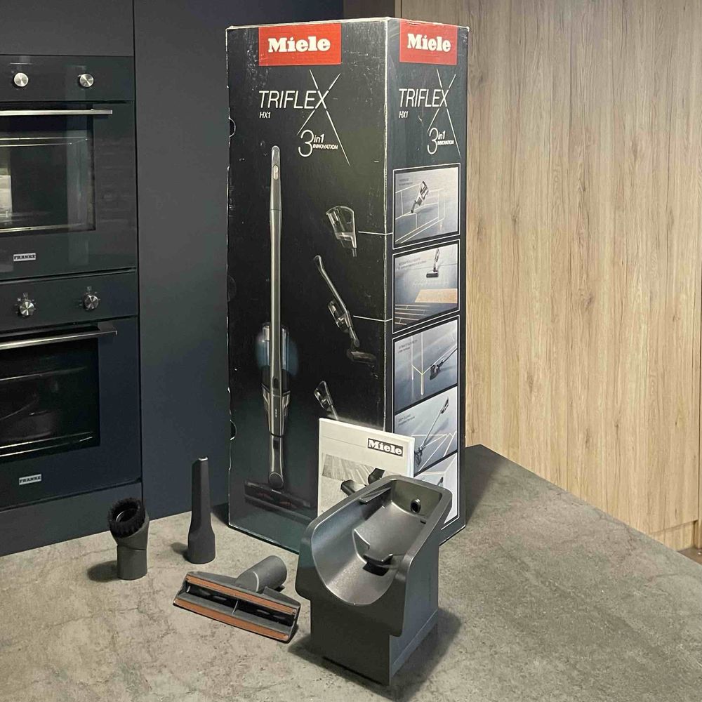 Пылесос Miele SMUL1 13 TRIFLEX HX1 графитово-серый