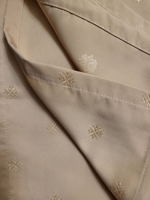 Скатертина з вишивкою 140×160 см