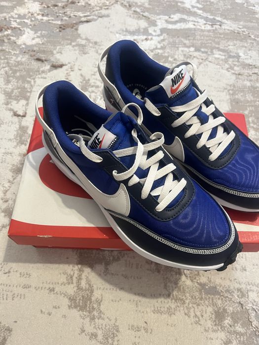 Кросівки NIKE WAFFLE DEBUT SE 42,5 Original