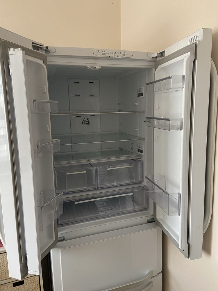 Sprzedam lodówkę Hotpoint