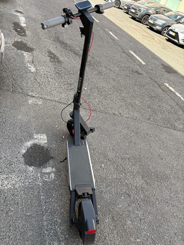Trotinete eletrica Navee s40