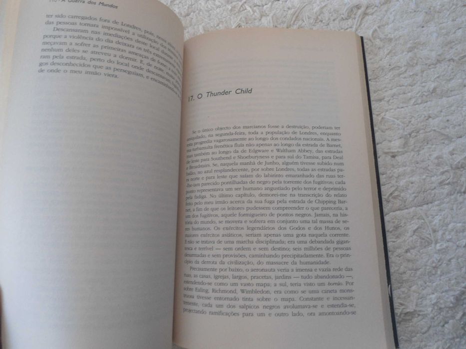 A Guerra dos Mundos por H G Wells