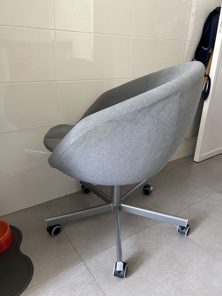 Cadeira escritorio ou sala