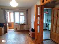 Продам 3-к квартиру в кирпичном доме на пр. Слобожанский