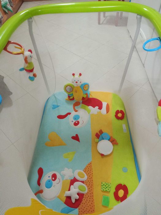 Vendo Parque infantil rigorosamente novo