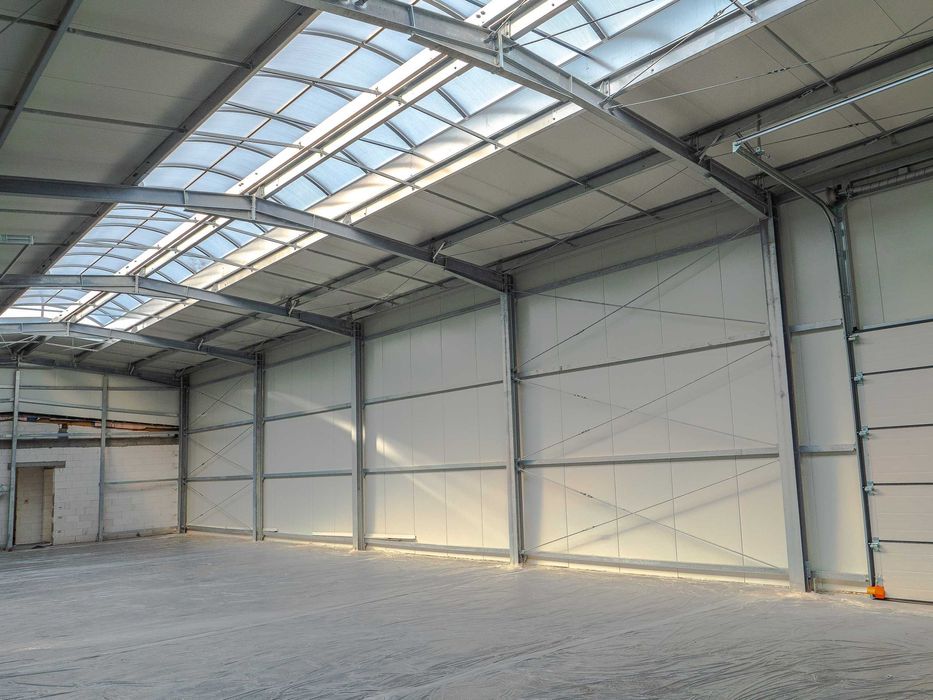 Hala Ocieplana 17x25x5m Magazynowa Zadaszenie PIR Stalowa 425m2