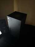 Sprzedam xbox series x z padem fusion pro 3 za 1300
