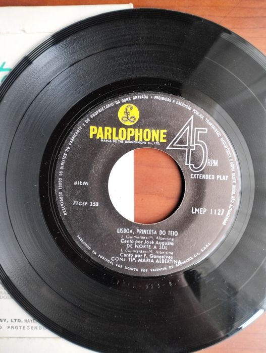 Disco de vinil single Conjunto Maria Albertina