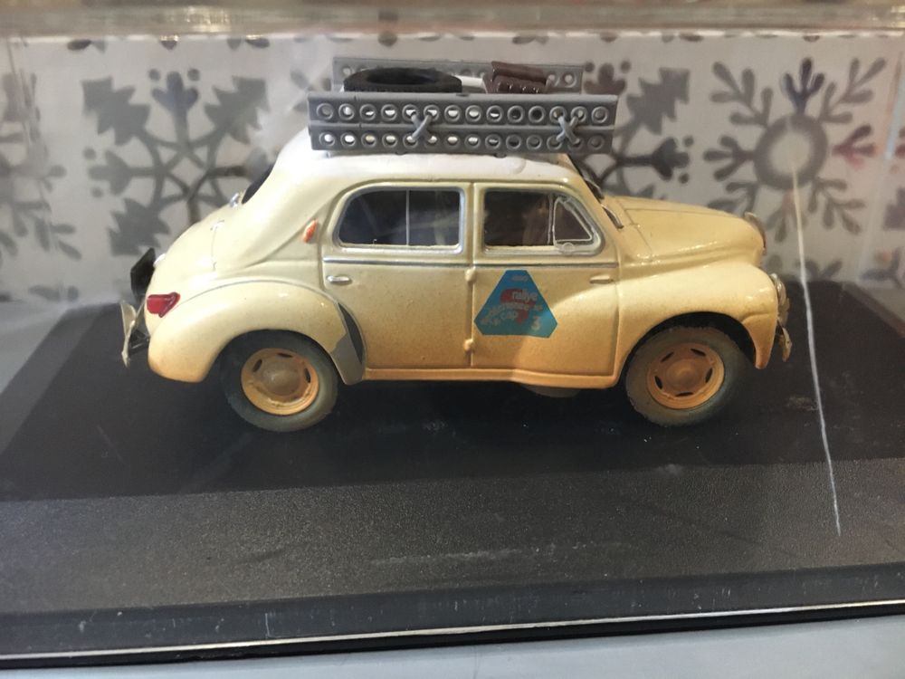 Miniatura Renault 4cv