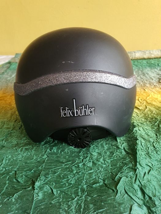 Kask jeździecki Felix Buhler z brokatem rozmiar M 52-58 cm (nr 8)