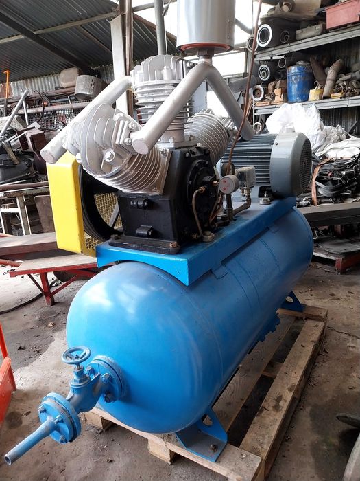 Kompresor tłokowy WAN 400L