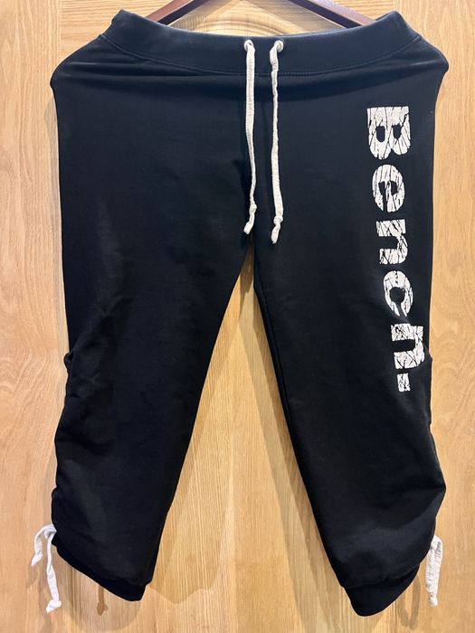 Фирменные спортивные бриджи Bench.