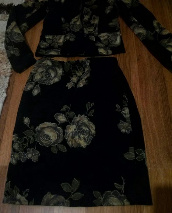 Жіночий теплий демісезонний/зимовий костюм: піджак+спідниця, р.- 42